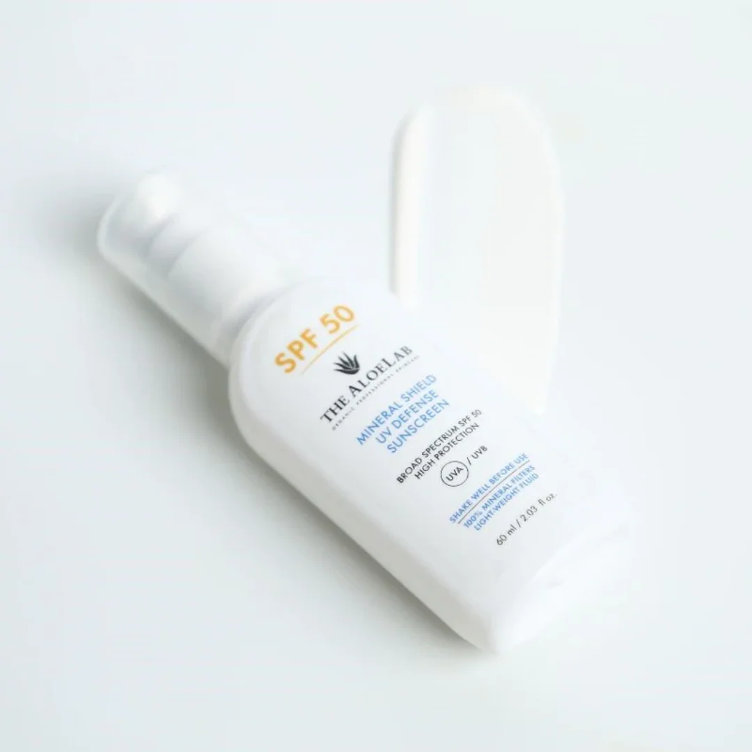 The Aloelab Mineral Shield Uv Defense Sunscreen Spf 50 60ml - Image 2