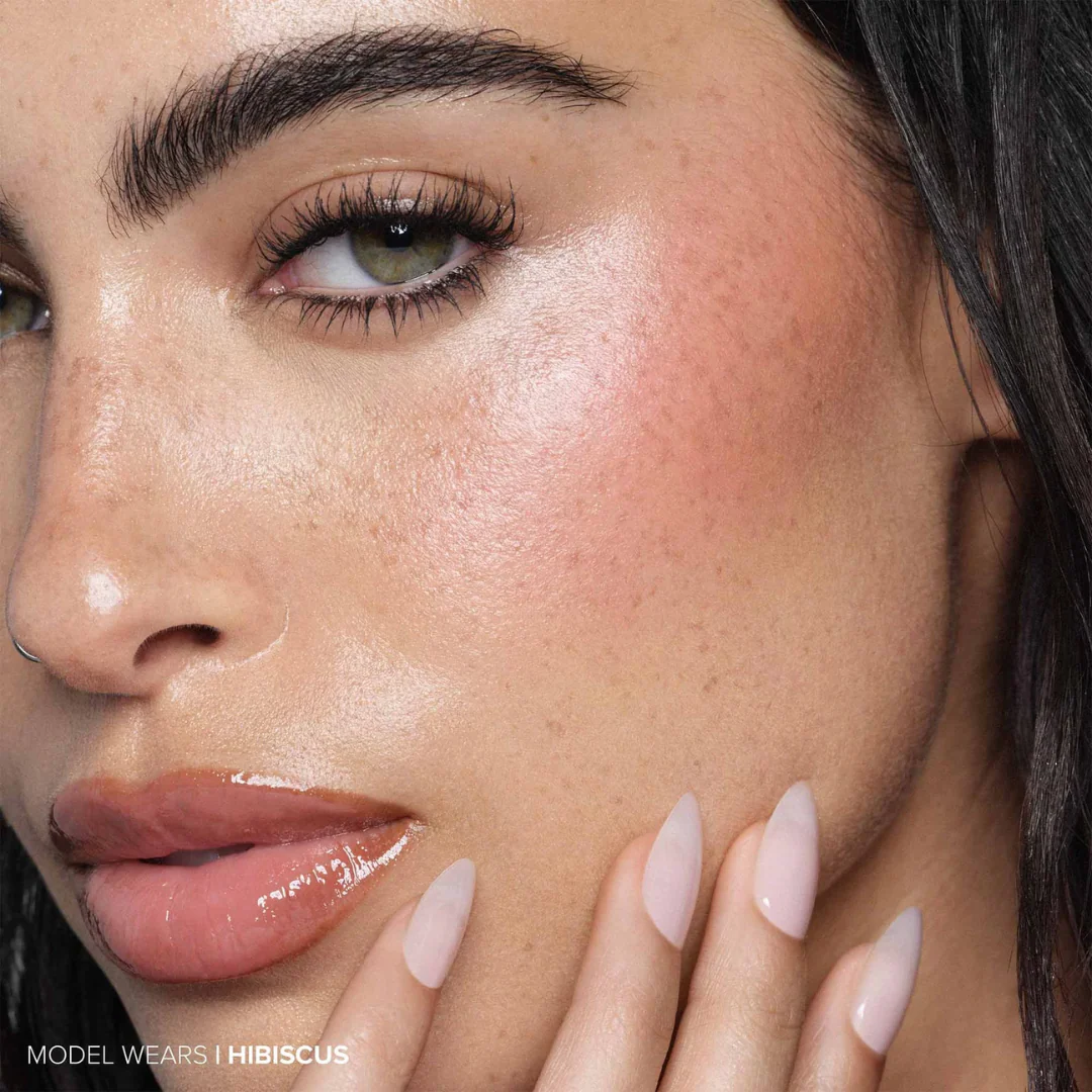 Anastasia Beverly Hills Blurring Blush Serum - Image 6