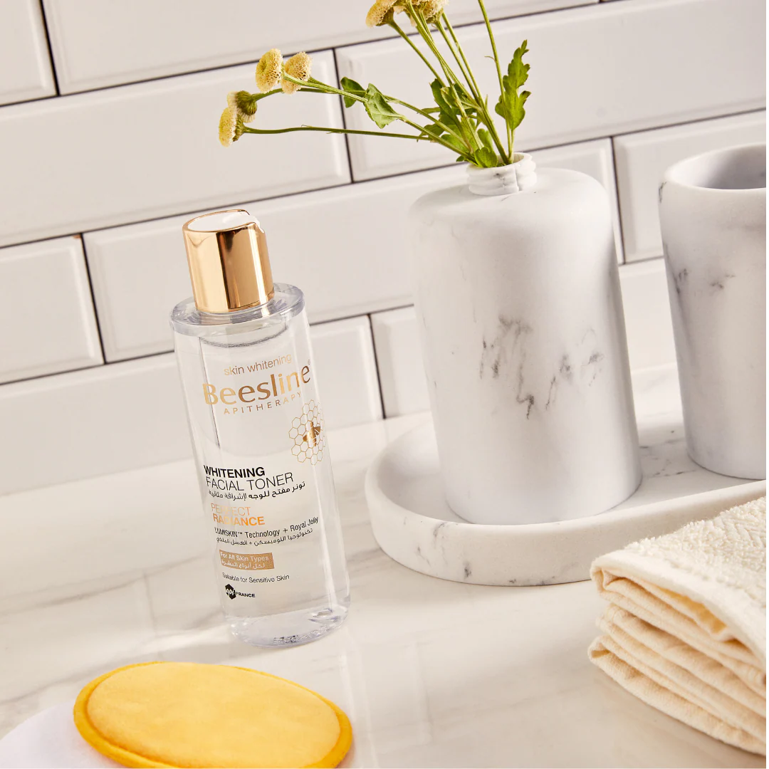 Beesline Whitening Facial Glow Toner - Image 2