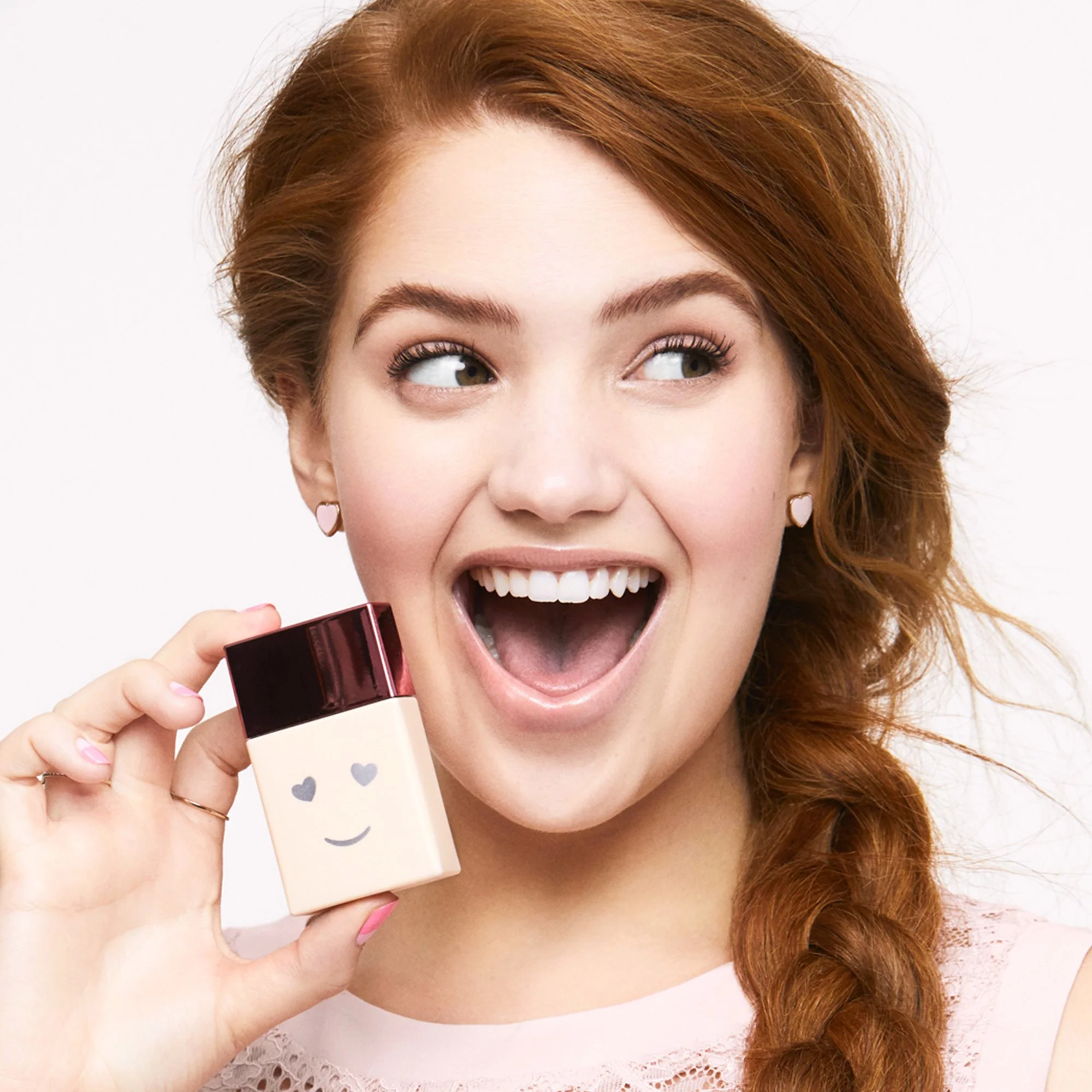 Benefit Cosmetics Hello Happy Soft Blur Foundation - Image 4