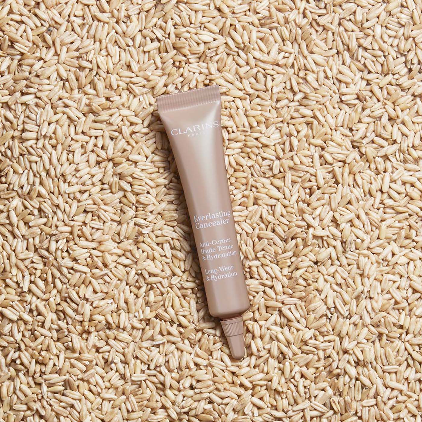 Clarins Everlasting Hydrating Concealer - Image 8