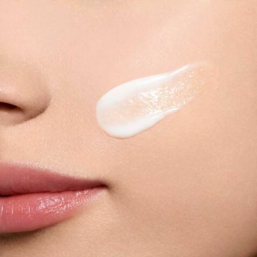 Clarins Extra-Firming Emulsion 75ml - Image 3
