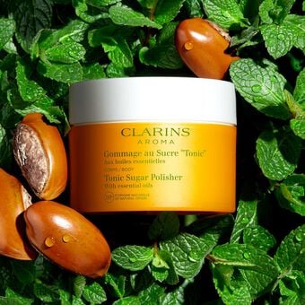 Clarins Tonic Sugar Polisher With Oils Body Scrub 250g - Image 6