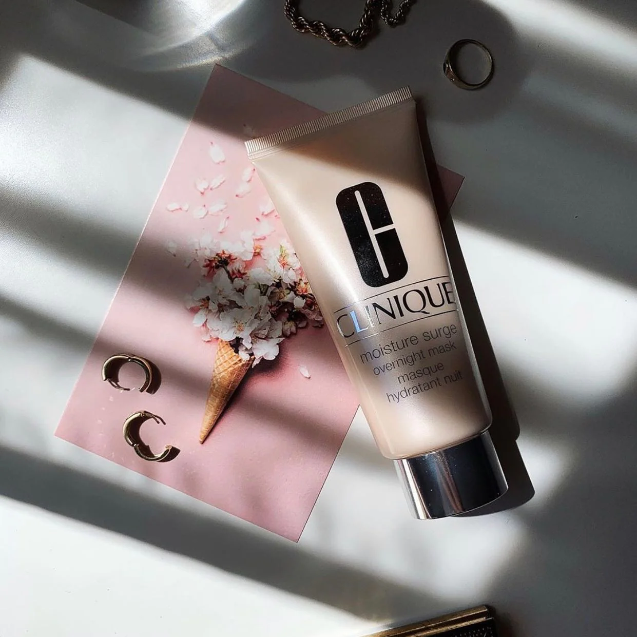 Clinique Moisture Surge Overnight Mask - Image 2