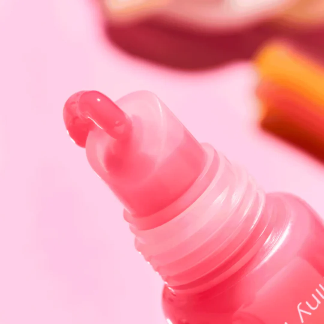 Essence Juicy Bomb Party Shiny Lip Gloss - Image 3