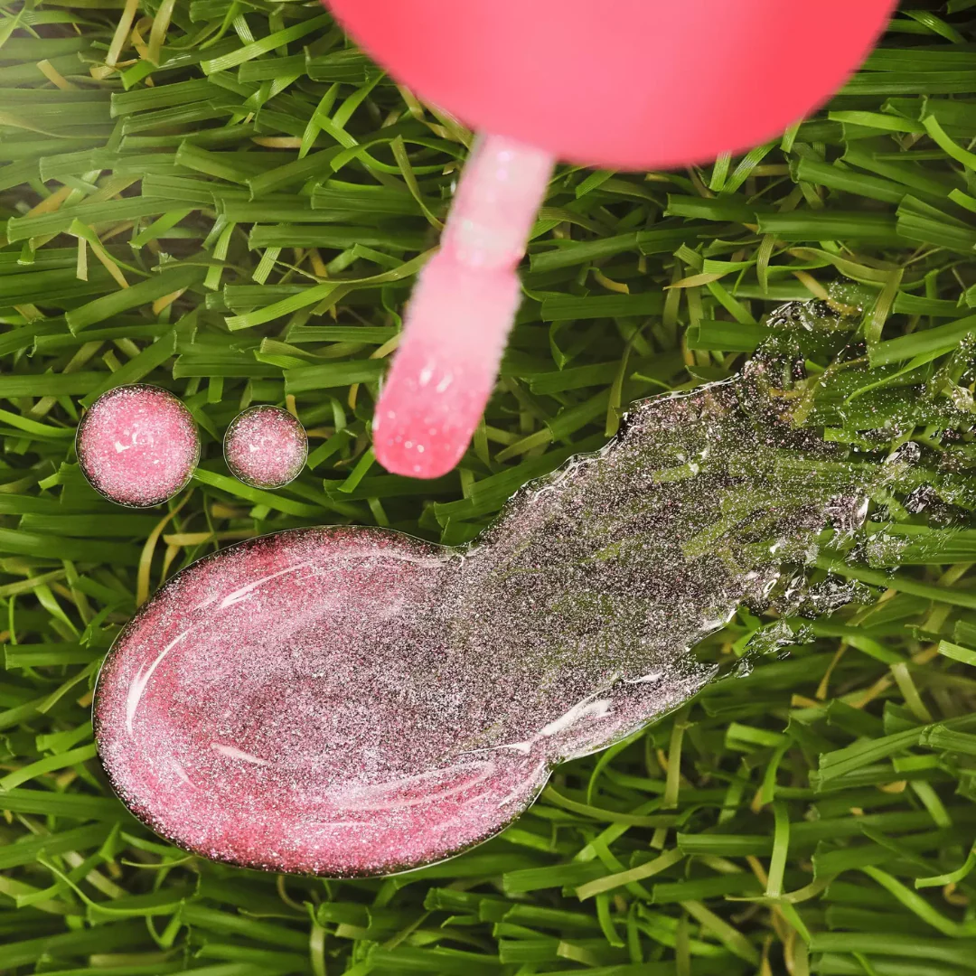 Essence Somebunny Like You Lipgloss - Image 2