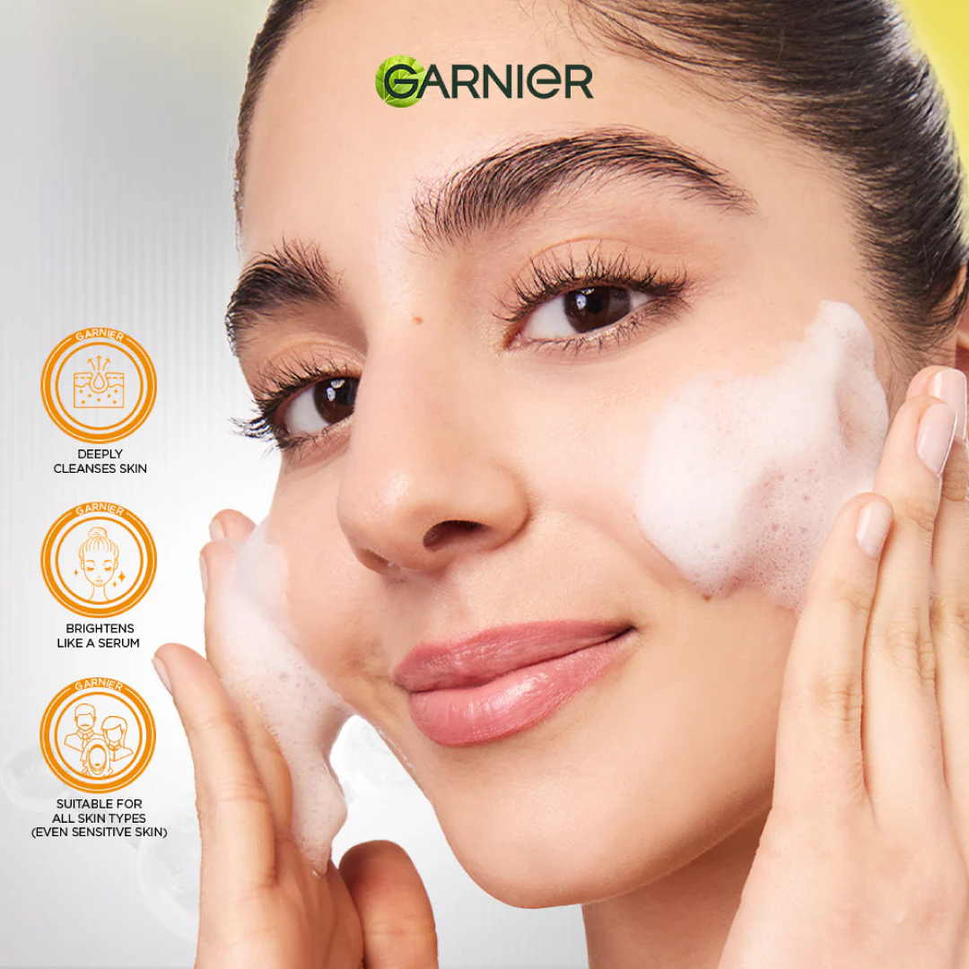 Garnier Fast Bright Serum Cleanser Dual Action Foam Cleanser, Brightens in 1 Wash - Image 4