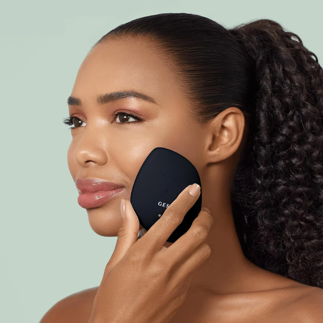 Geske Sonic 9 In 1 Warm & Cool Mask - Image 2