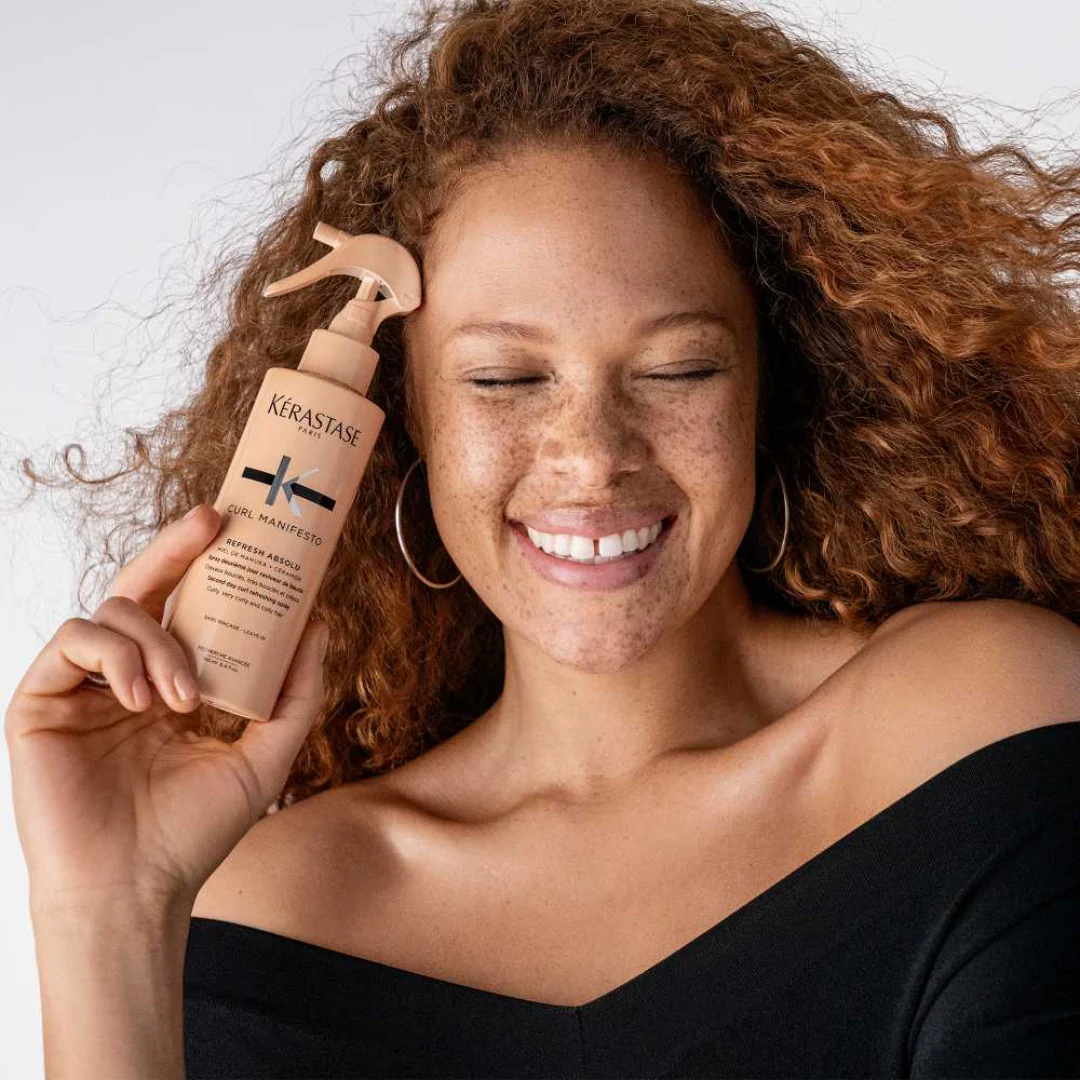 Kérastase Curl Manifesto Refresh Absolu Curl Refreshing and Restyling Spray 190ml - Image 3