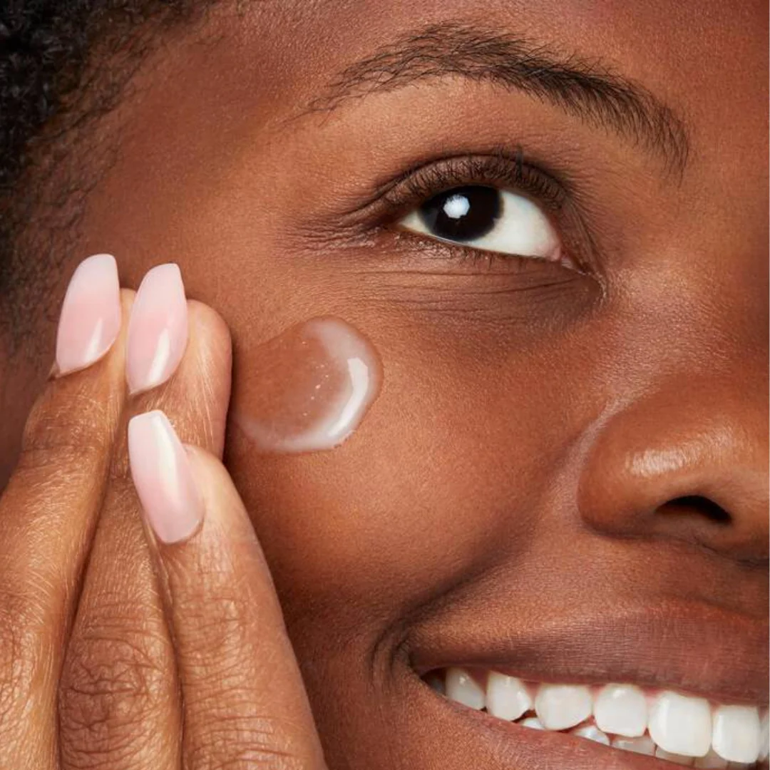 Kiehl's Vital Skin-Strengthening Hyaluronic Acid Super Serum 30ml - Image 3