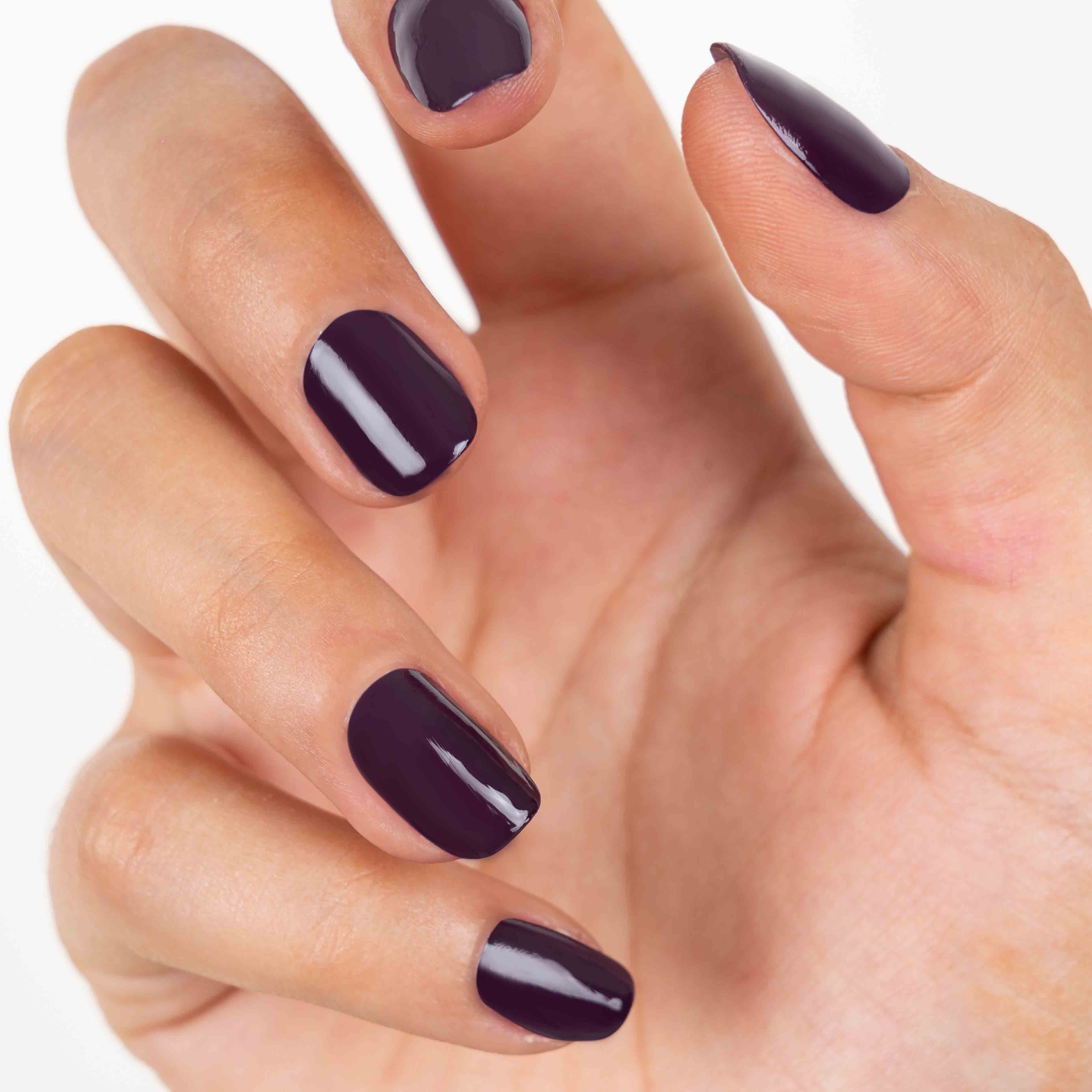 Koa Carnation 424 Long Lasting Nail Polish - Image 2