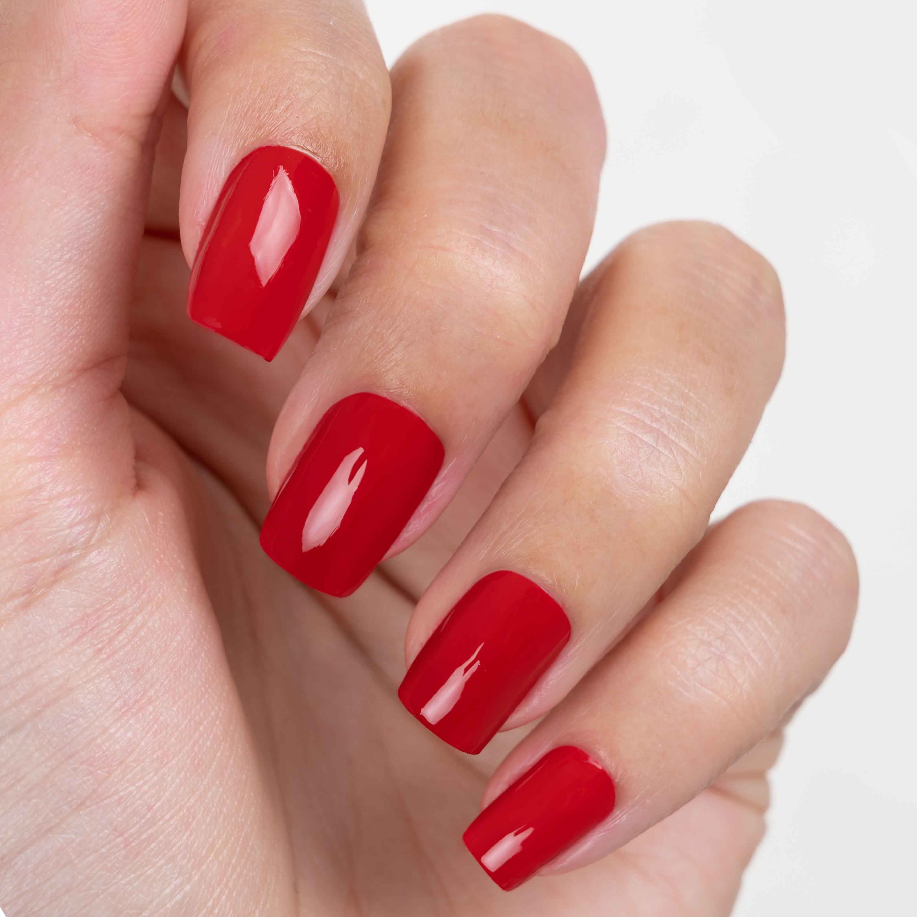 Koa Strawberry 979 Long Lasting Nail Polish - Image 3