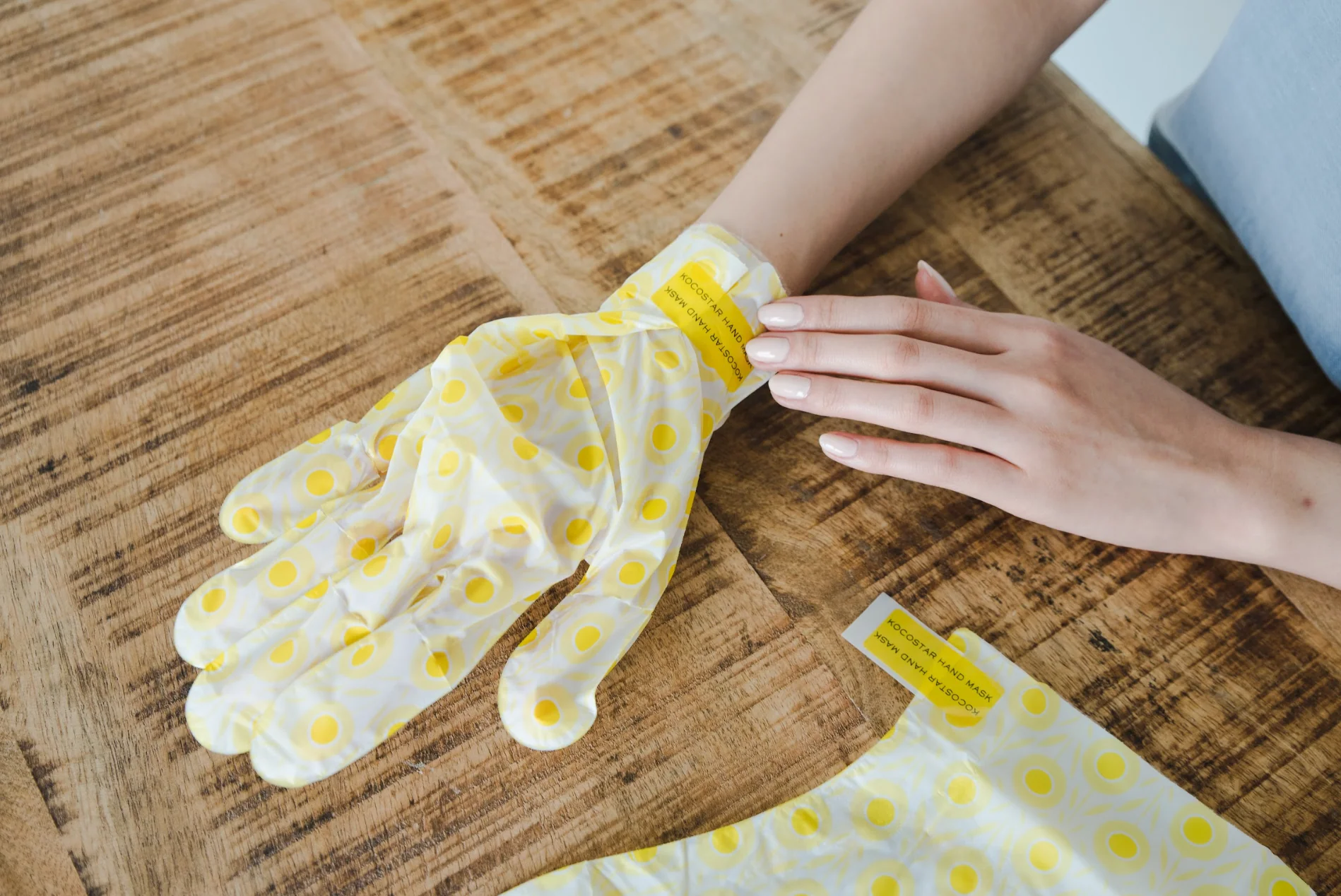 Kocostar Hand Moisture Pack - Image 3