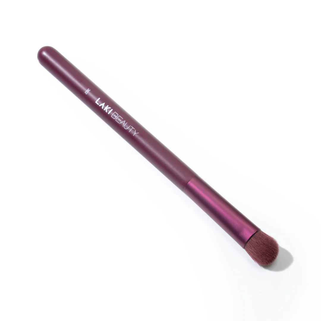 Laki Beauty 302 Shape & Buff Brush - Image 3