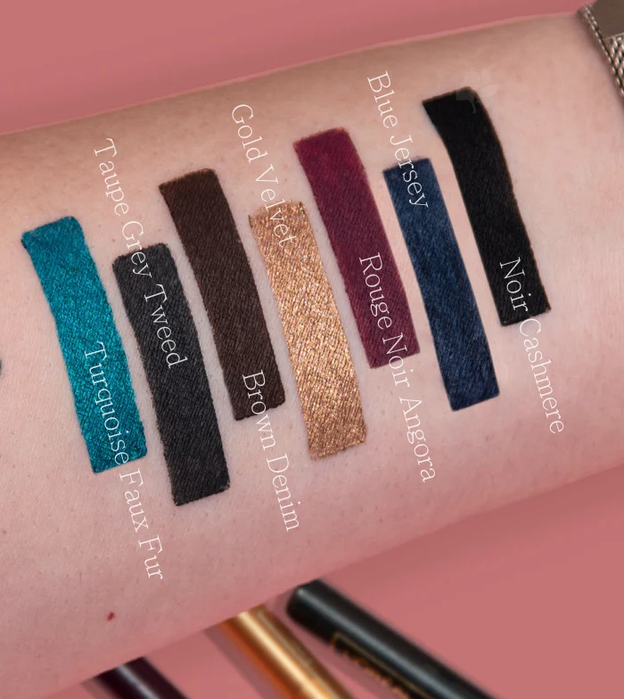 L'Oréal Paris Le Liner Signature Easy Glide Waterproof Eyeliner - 7 Color Available - Image 2