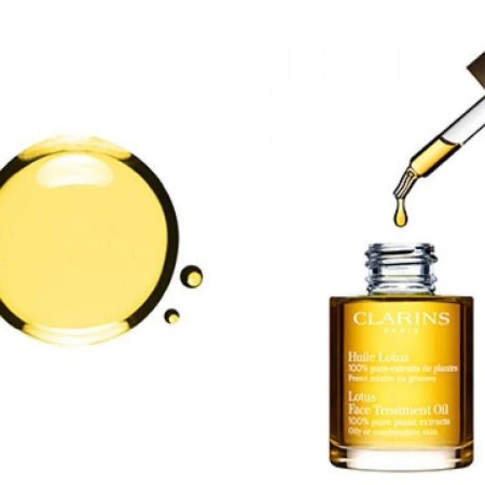 Clarins Lotus Face Treatment Oil - Oily to Combination Skin - Image 2