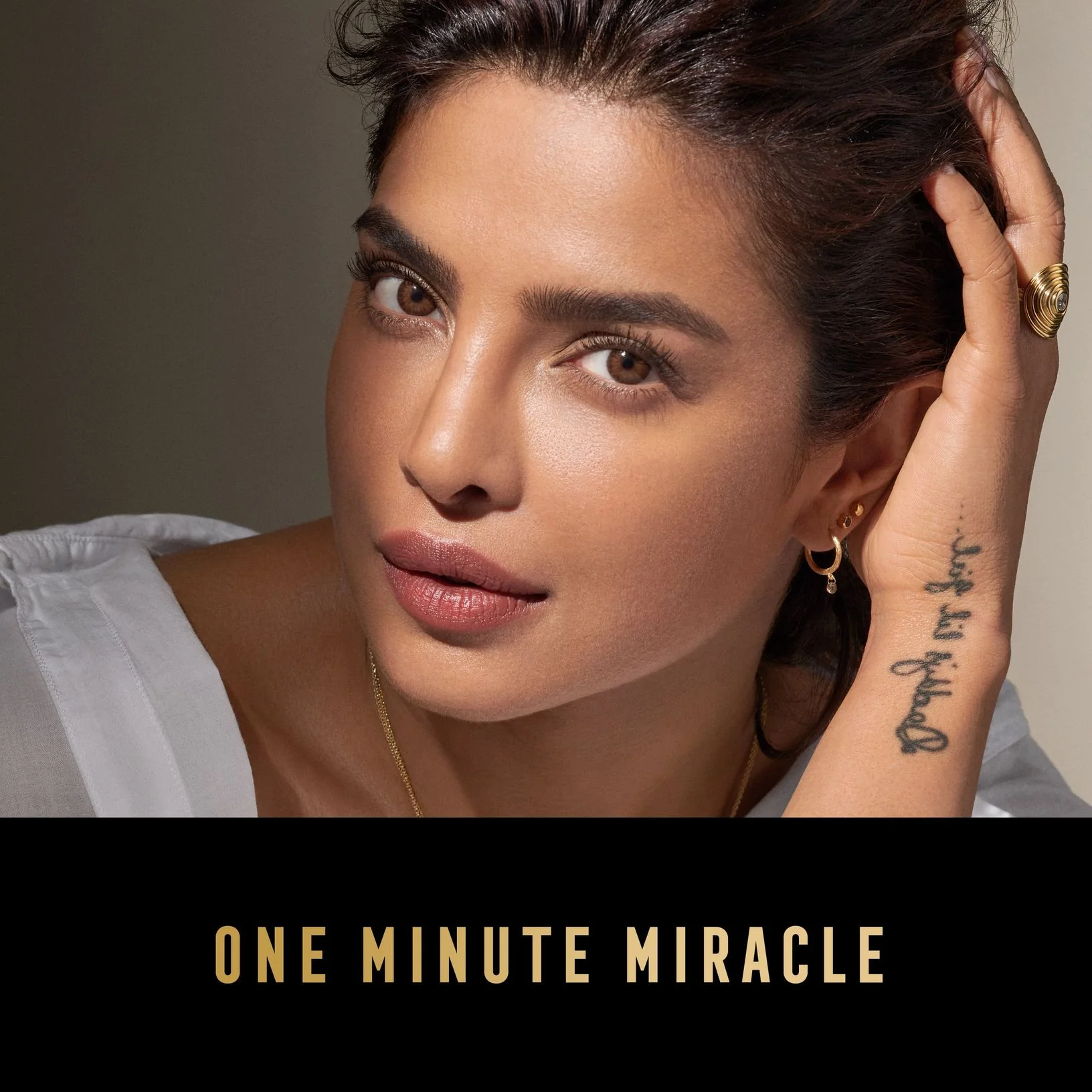 Max Factor Miracle Pure Foundation - Image 11