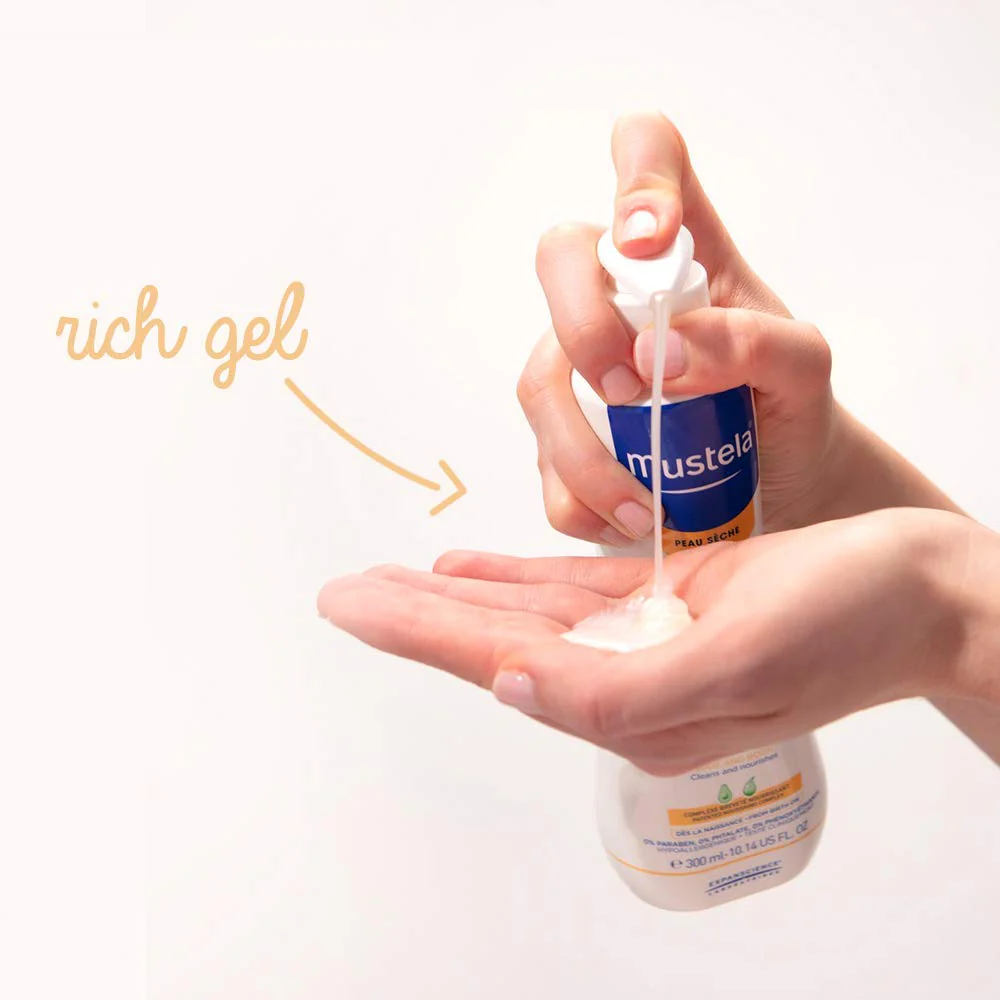 Mustela Dry Skin Nourishing Cleansing Gel with Cold Cream - Image 3