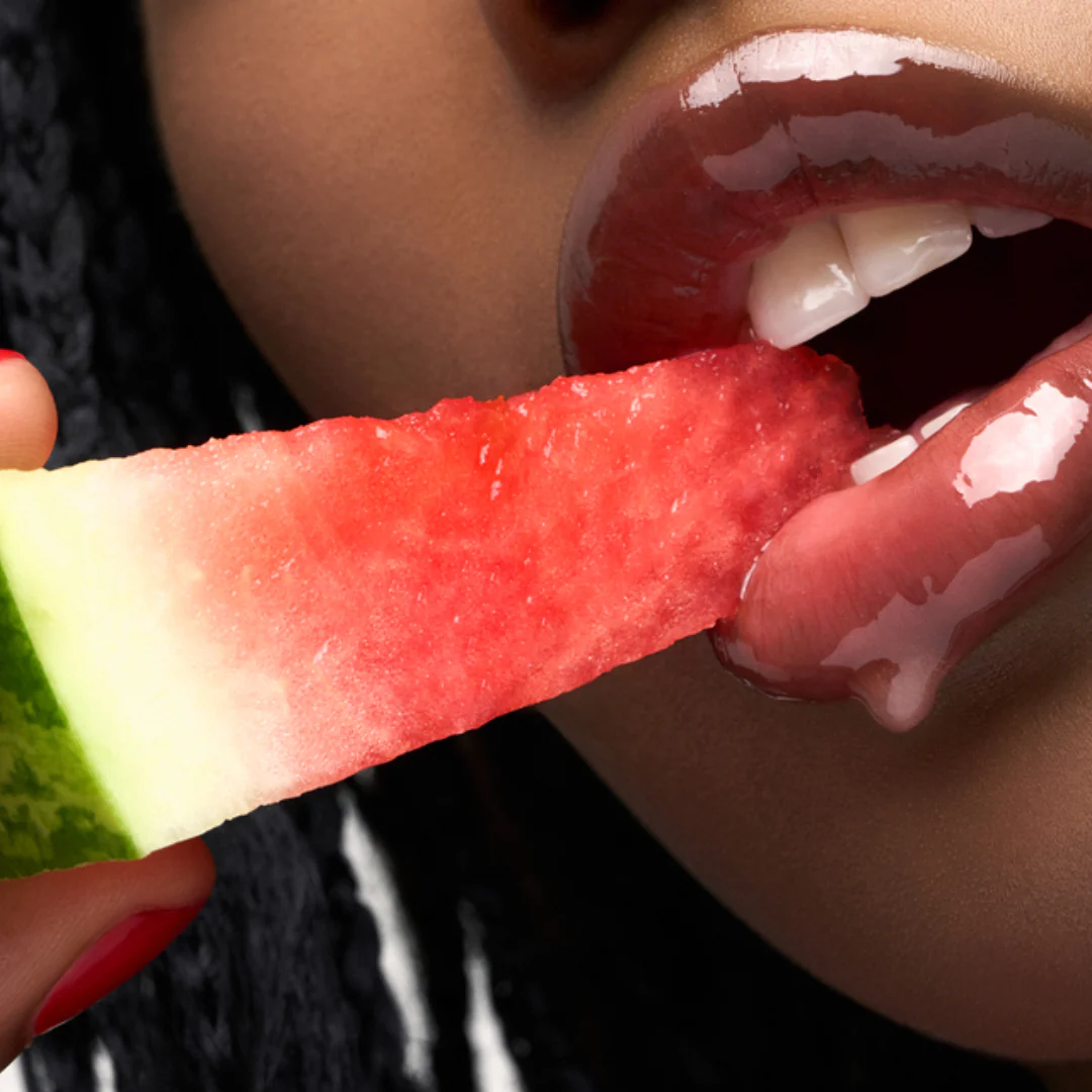 Pupa Milano Pleasure Lip Oil - Image 2