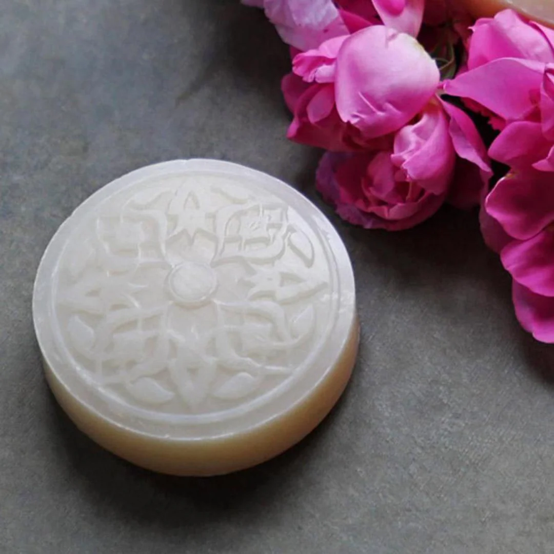 Senteurs d'Orient Ma'amoul Soaps Rose Of Damascus - Image 3