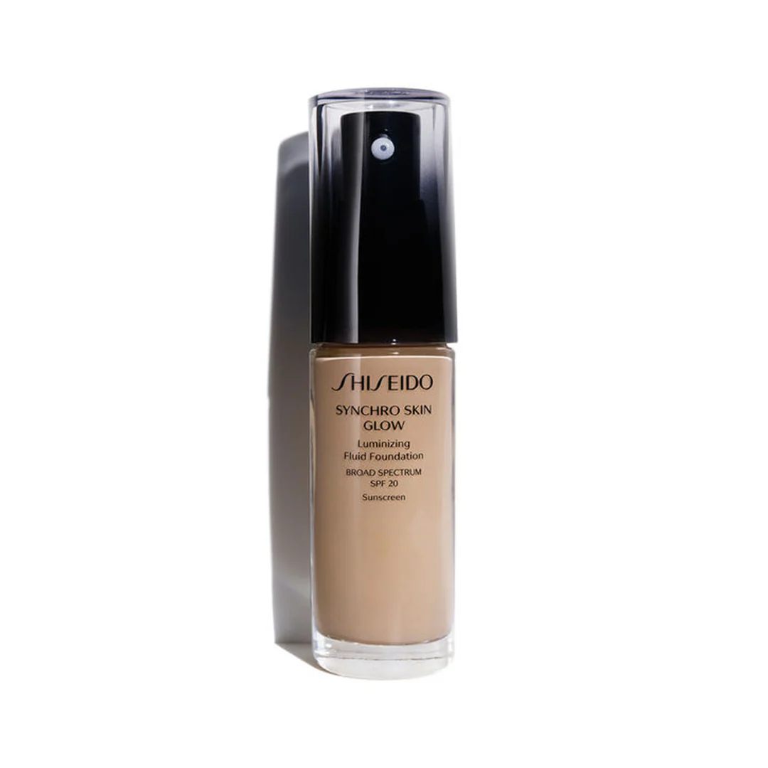 Shiseido Synchro Skin Glow Luminizing Fluid Foundation - Image 3