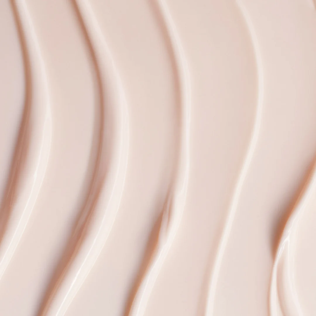 Shiseido Vital Perfection Uplifting And Firming Advanced Soft Cream - Image 2