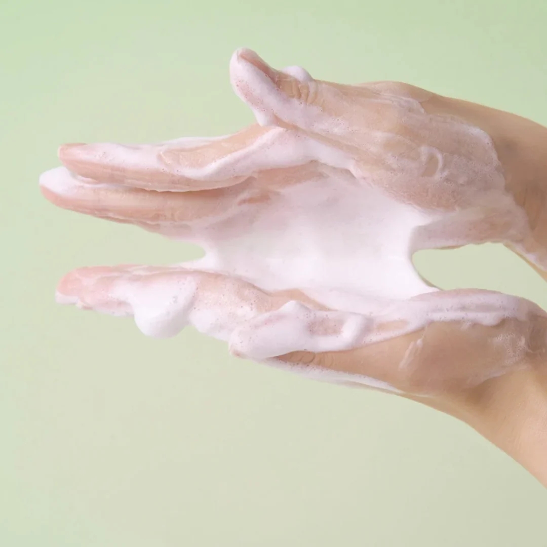 Skin1004 Madagascar Centella Tea-Trica Bha Foam 125ml - Image 3