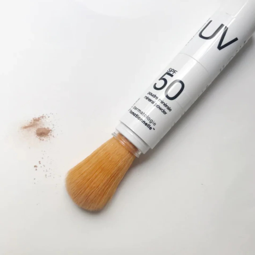 Universkin Nexultra UV Spf50 Mineral Powder Brush - Image 2
