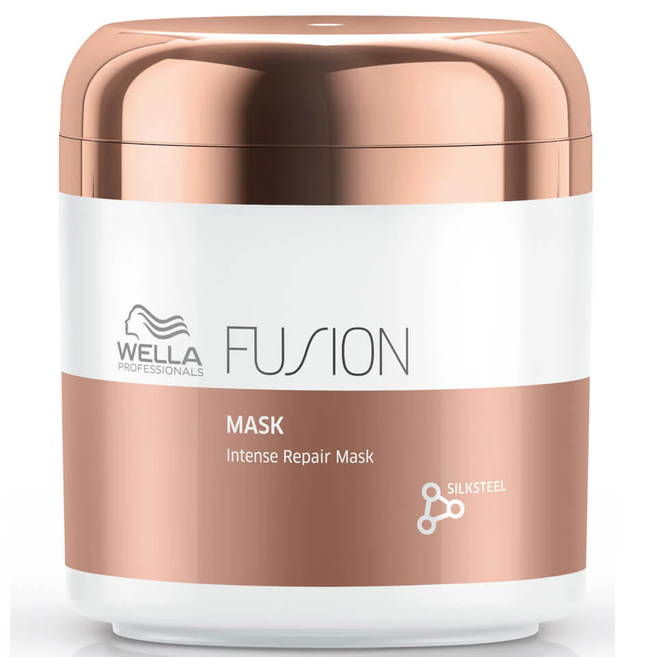 Wella Professionals Fusion Intense Repair Hair Mask - Image 3