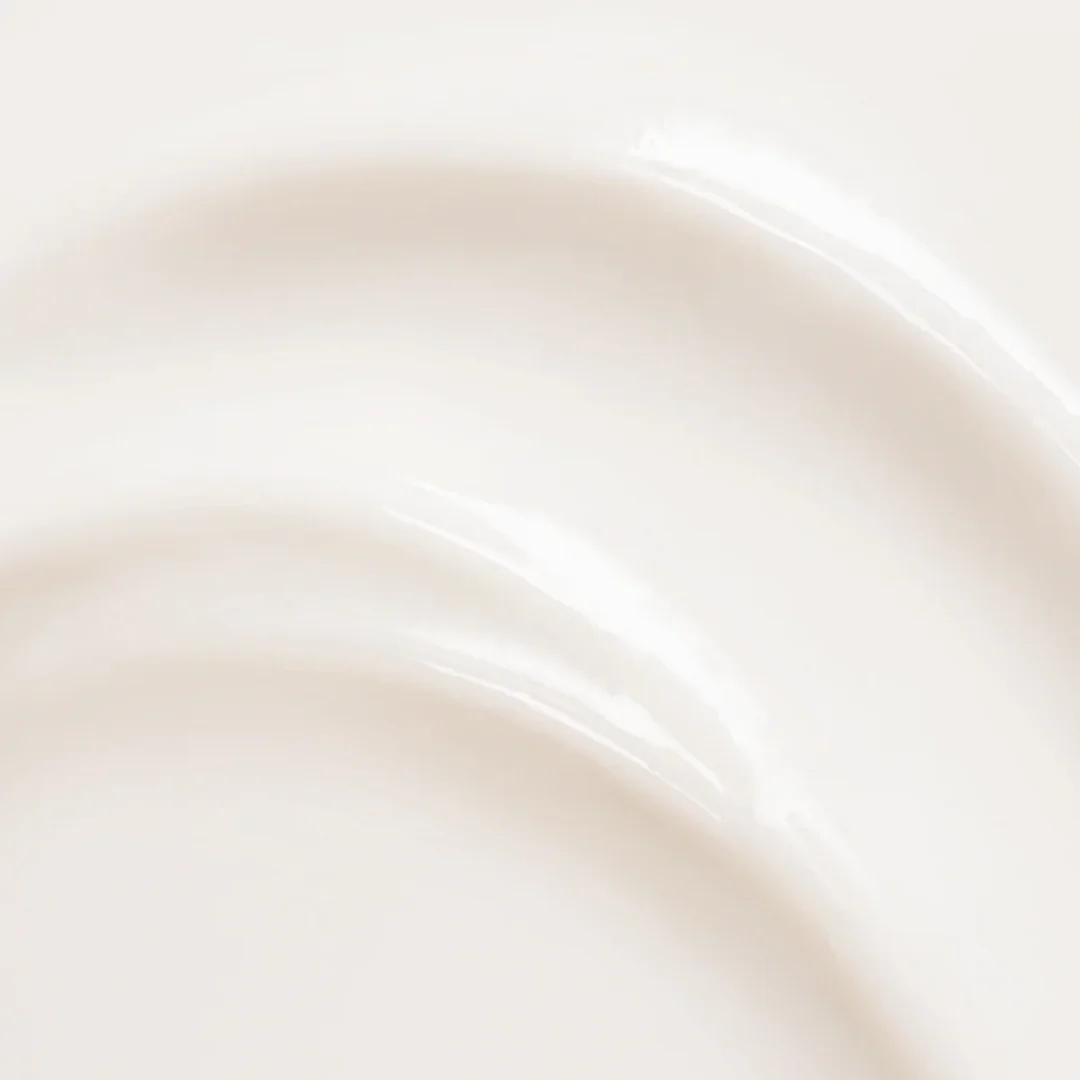 Yves Rocher Purity Detoxifying Shampoo 300ml - Image 2