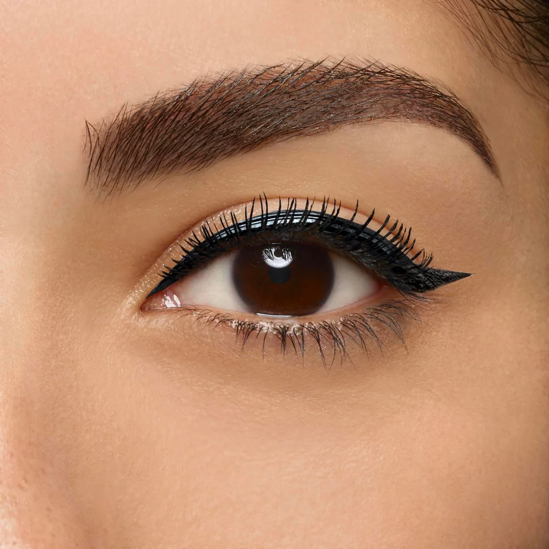 Yves Saint Laurent Couture Eyeliner - Image 4
